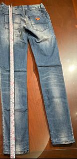 #24夏時尚  AJ Armani Jeans ITALIAN FABRIC Comfort  Skinny Fit Casual Pants 義大利🇮🇹知名品牌亞曼尼緊身刷白淺藍色彈性牛仔褲👖，Made in Tunisia，男女都適合