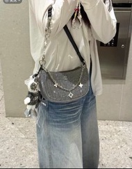 Lululemon City Essentials N ano 閃亮 ✨ 單肩包 斜揹包