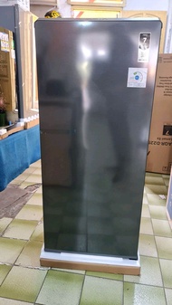 Kulkas 1 pintu AQUA AQR-D225