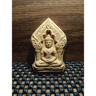 Phra Yod Kun Pon - 胜利佛【背面符管 ，经文】师傅 : LP YIM （ PT Klai 金口和尚 Porthan Klai 的徒弟）庙名 : WAT THUANGMAMAI 256