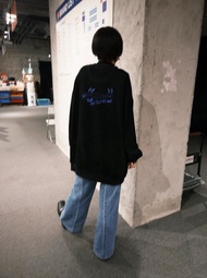 Don't Text Me Oversized Sweater / Black 寬鬆衛衣 大學 T