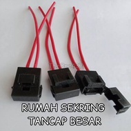 LARGE FUSE HOUSING FUSE BOX/ LARGE FUSE BOX/ LARGE FUSE BOX FUSE FUSE FUSE LARGE FUSE FUSE FUSE FUSE