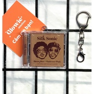 Mini CD Album An Evening With Silk Sonic - Bruno Mars keychain has NFC to scan music link