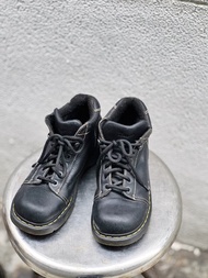 Dr. Martens 暗夜黑 真皮牛皮革 厚底靴馬汀鞋馬丁靴子中筒機車靴