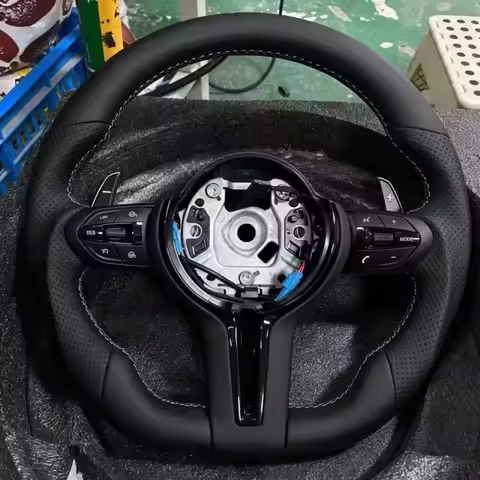 Car Steering Wheel Leather For BMW M1 M2 M3 M4 M5 M6 X5M X6M F30 F32 F10 F20 F35 F22 F18 F07 F01 E90
