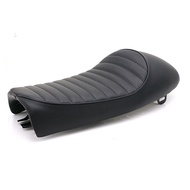 Kusyen tempat duduk motosikal vintaj yang telah diubah suai, Happy Caterpillar, untuk Cafe Racer, Fl