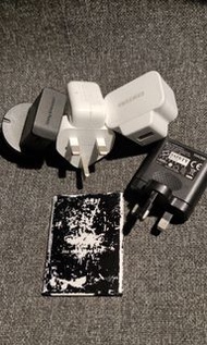 任選2件
，Xiaomi 小米火牛充電器叉電器
Samsung travel adapter
Apple USB power adapter
蘋果手機火牛充電器叉電器 5)Sony Ericsson 