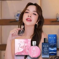 ส่งฟรี! น้ำหอมเจนนี่ ขวดสีชมพู กลิ่นลิลลี่ ขวดสีน้ำเงิน กลิ่นหอมติดทนยาวนาน (1 ขวด 50 ml.) #Aomsin