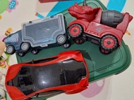 各式玩具車車