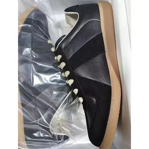 2026 Unisex Black Patchwork Suede Leather German Army Trainer Sneakers Vintage Low Top Lace Up Flat 