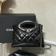 CHANEL 31 Nano Bag - 黑金