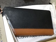 全新 Calvin Klein long wallet