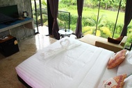 เพลินศาลายา รีสอร์ต (Plernsalaya resort)