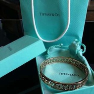 Tiffany 玫瑰金手鐲 （全新，原裝正貨，原價$15900，有單）