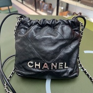 Chanel 黑銀 mini 22 bag 晶片款2023年 迷你垃圾袋 單肩腋下包 斜孭🖤