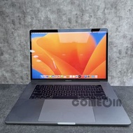 MacBook Pro 15-inch 2017 / 2.9GHz Intel Core i7 / 16GB Ram / 512GB SSC / AMD Radeon Pro 560 4GB