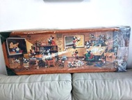 日本製造 Tenyo Mickey Mouse Puzzle 950 Piece 已砌 迪士尼 米奇老鼠拼圖掛牆壁畫連木框架（尺寸：102cmx34cm)