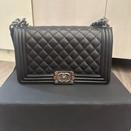 Chanel Boy25 荔枝牛皮黑銀 晶片款