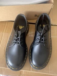 🍑支持香港政府消費券🌸Dr. Martens 1461 Bex 經典8孔中厚底馬丁靴