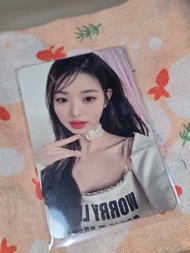 IVE Wonyoung amuse 代言卡