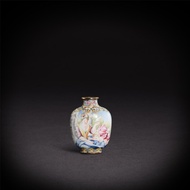 An imperial Beijing enamel 'European figures' snuff bottle, Mark and period of Qianlong | 清乾隆 銅胎畫琺瑯西