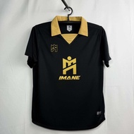 IMANE เสื้อกีฬาคอสีปก พร้อมโลโก้ M (IMANE )กลางตัว IMA1 002