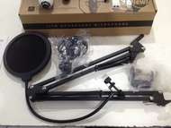 ไมค์ ไมโครโฟนสำหรับร้องเพลง บันทึกเสียง มีที่ครอบกันน้ำลาย 2 ชั้น Live Broadcast Equipment BM-800 Co