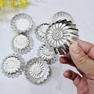 (2050 c) Khuôn BÁNH BÒ DA LỢN RAU CÂU nhôm- Hình HOA CÚC . Ngang 6 cao 15 cm- Nhôm nhập Cứng cáp sán