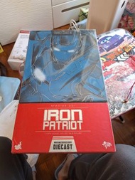 Hot Toys Iron Patriot MMS195 1/6 比例