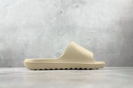 Adidas Yeezy Slide 沙色拖鞋