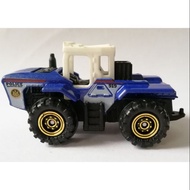 โมเดลรถเหล็ก ***ไม่มีแพ็ค มีรอยตามภาพ 2013 Mattel, 1186 ,Acre Maker,Matchbox, MB919