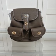 Coach 真皮迷你後背包