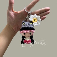 crochet handmade gd jiyong zoa daisy keychain