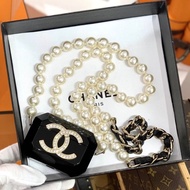 「JL精品代購」98新 Chanel 香奈兒 珍珠耳機包