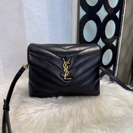 YSL LouLou Toy 黑牛皮斜背包