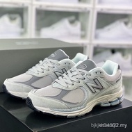 2002R Gray Low-Top Classic Casual Sports Unisex Running Shoes Sports Shoes Men Women ML2002R0