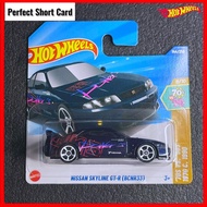 Hot Wheels Nissan Skyline GT-R R33 HKS Black Hotwheels Nissan Skyline GTR R33 BNCR33 HW '70s VS '90s