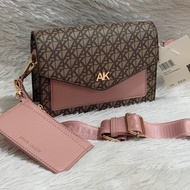 AK BAG WOMEN - - US BOUGHT