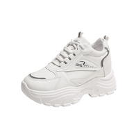 Giày Thể Thao Nữ Đế Cao Giày Nữ Đẹp Độn Đế Đen Trắng Lisa Sneaker Nữ độn 7cm Da Đẹp Tôn Dáng M70