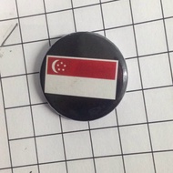 BBS52 SG FLAG BUTTON