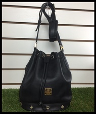 MCM Vintage-Style Leather Bucket Drawstring Shoulder Bag Black