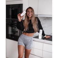 Gymshark Women's Yoga Stretch Fitness Shorts - Snowflake Design