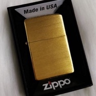 Zippo Classic Brushed Solid Brass Lighter