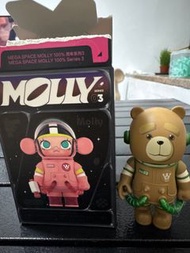 POP MART MEGA SPACE MOLLY 100% Series 3 (泰迪熊 TED 2)