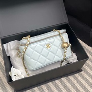 【97%新 2025年全新✨ 全網最低價】Chanel金球淡藍色長盒子鏈條包