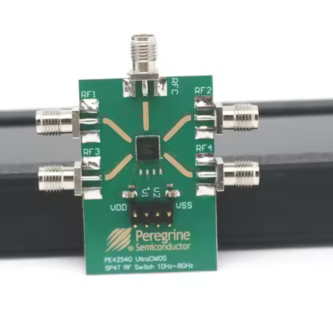 10Hz to 8GHz SP4T RF Switch PE42540 1to4 RF Microwave Switch signal switching Control F/ Vector netw