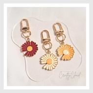 Daisy Flower Keychain