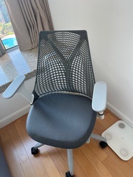 Herman miller sayl