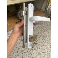 Khoá tay gạt cửa nhôm CHUGN lắp hệ việt pháp 4400 4500 khoá CHUGN củ nặng khoá chun đen trắng 4400 4