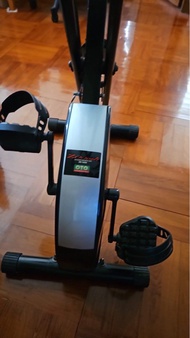 OTO健身單車